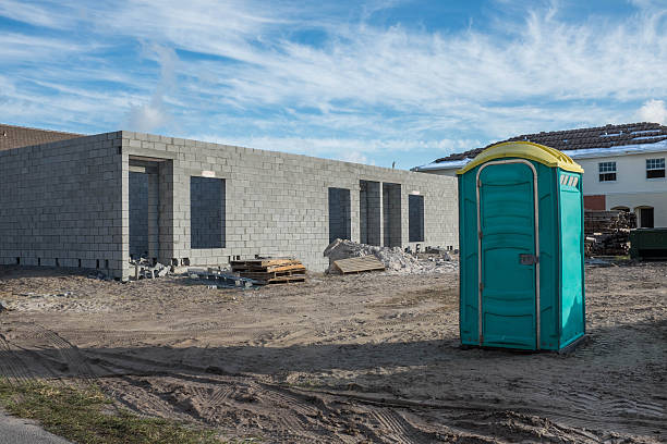 Portable bathroom rental in Aliceville, AL